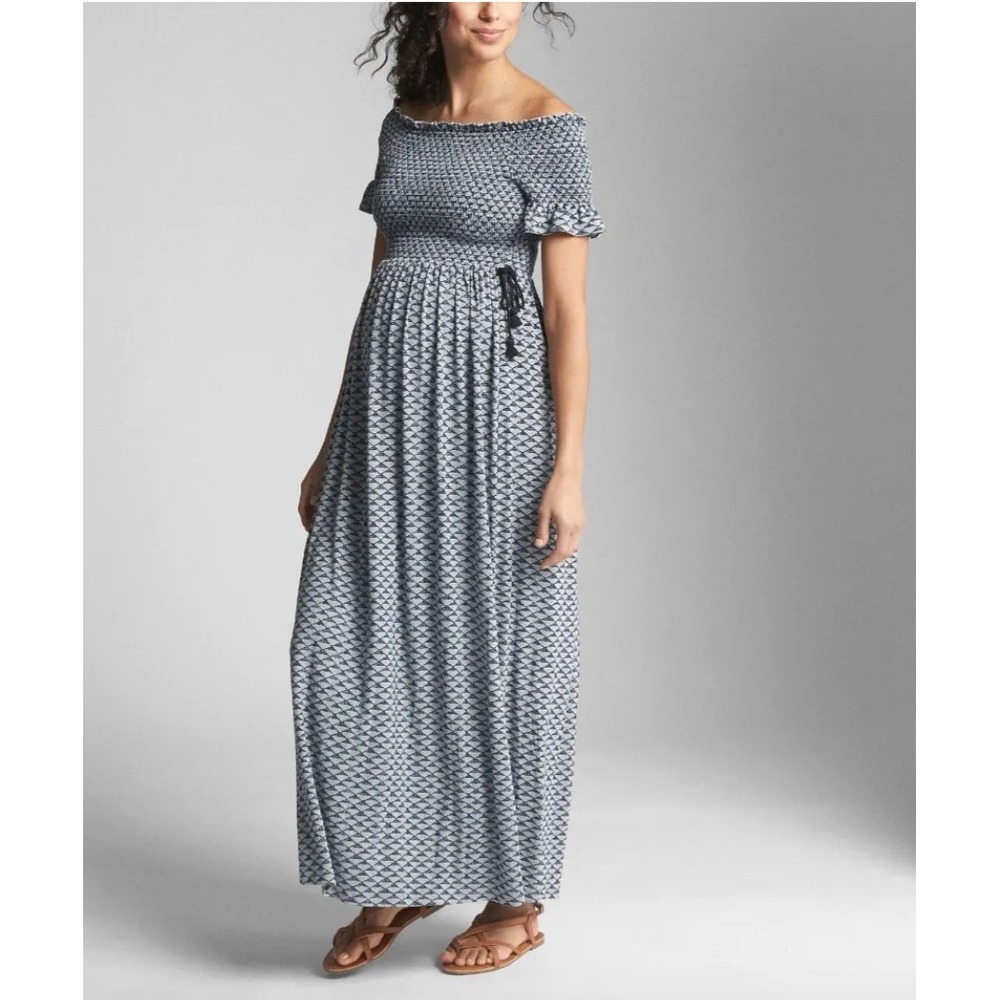 Gap Maternity‎ Gray Smocked Off Shoulder Maxi Dress Flutter Sleeve Tassel Sz S